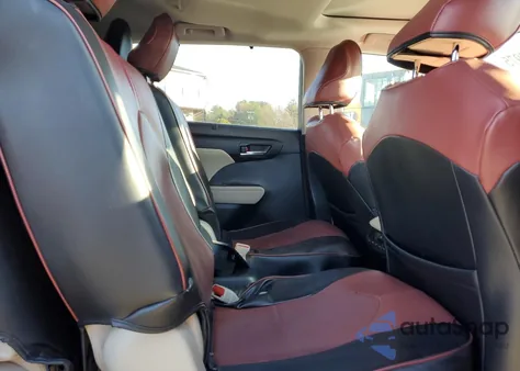 2023 Toyota Highlander Hybrid Xle z USA, uszkodzony, nr VIN 5TDKBRCH2PS117028